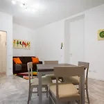 Lejlighed Benzi Como