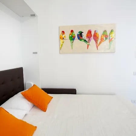 Apartment Benzi Como