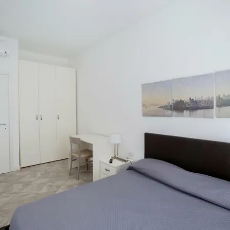 Benzi Apartment *