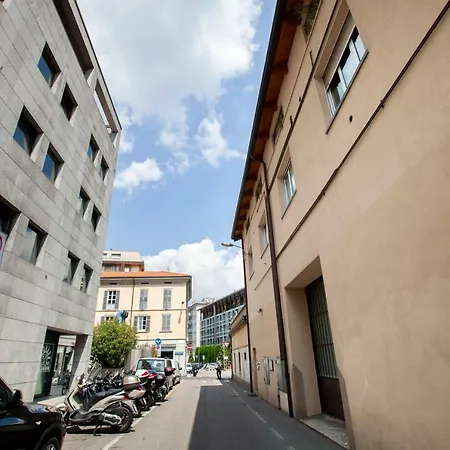 Benzi Apartment *