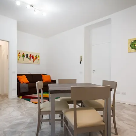 Apartment Benzi Como