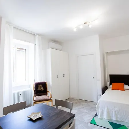 Benzi Apartment *
